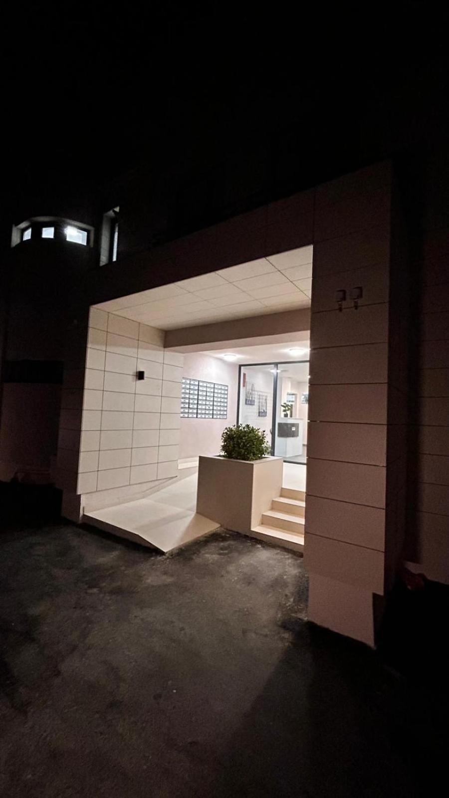 Summit Stay Apartment Букурещ Екстериор снимка