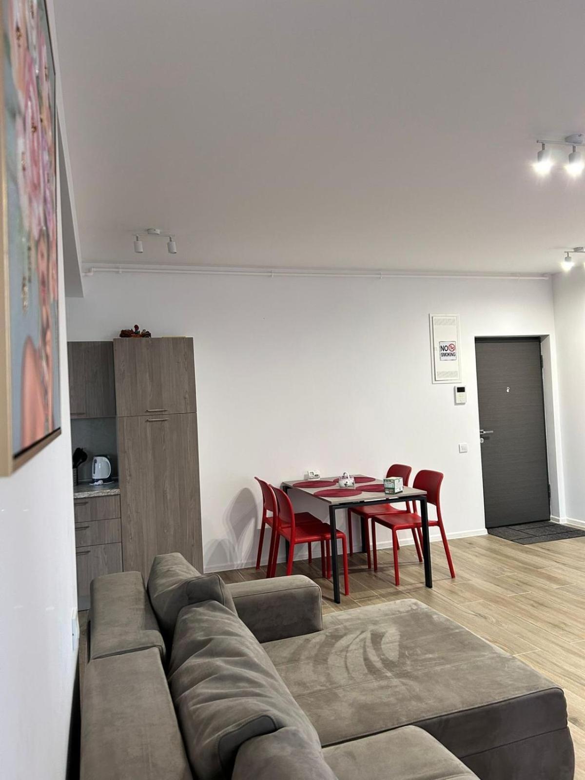 Summit Stay Apartment Букурещ Екстериор снимка