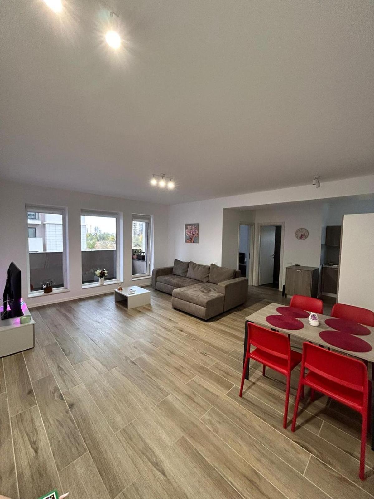 Summit Stay Apartment Букурещ Екстериор снимка